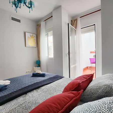 Lovely Center Apartments Seville - Balcony Lux Sol Sevilla Bagian luar foto