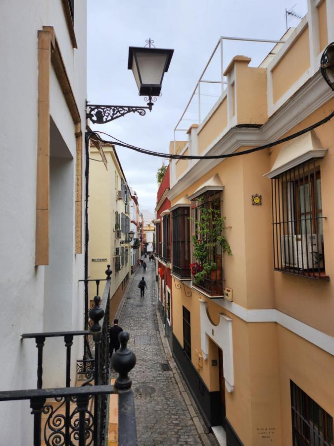 Lovely Center Apartments Seville - Balcony Lux Sol Sevilla Bagian luar foto
