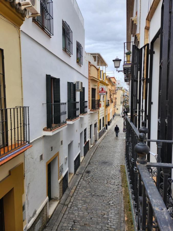 Lovely Center Apartments Seville - Balcony Lux Sol Sevilla Bagian luar foto